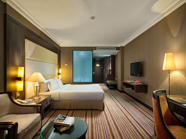 Premium Executive Double or Twin Room, City View