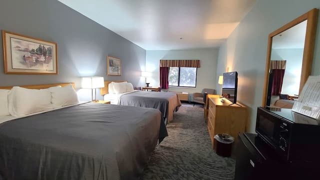 Standard Room, 2 Queen Beds (No Pets Allowed)