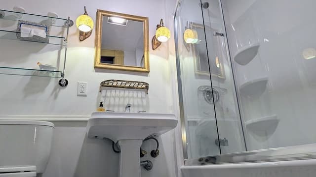 Panoramic Room, 1 King Bed, Private Bathroom, Garden View