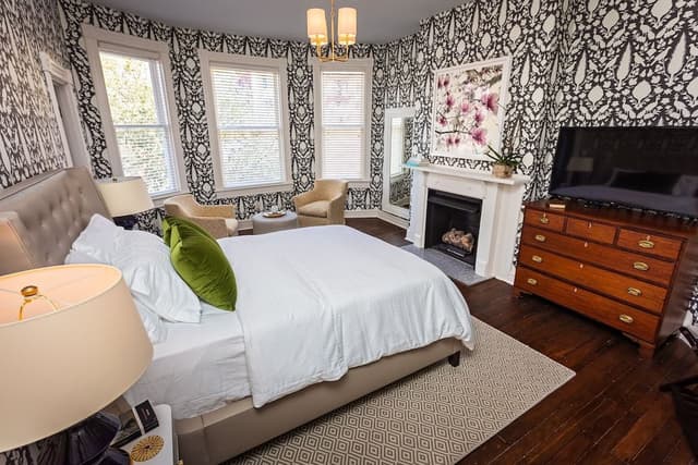 Magnolia Suite
