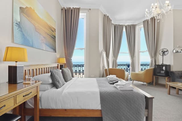 Superior Suite, Sea View (King bed, first floor)