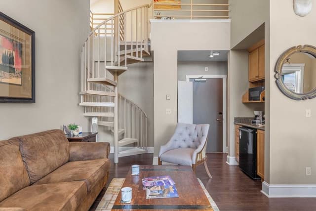 House (1 Bedroom)