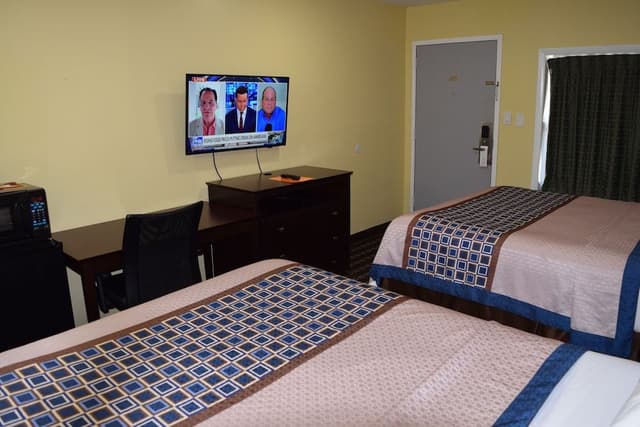 Standard Room, 2 Queen Beds