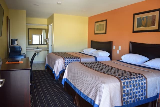 Standard Room, 2 Queen Beds