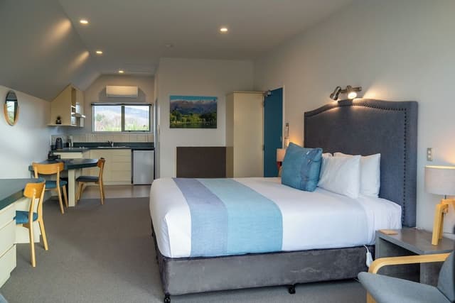 Executive Spa Suite