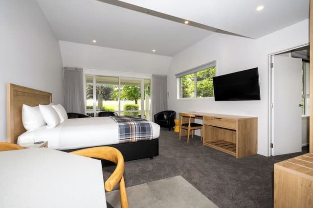 One Bedroom Family
