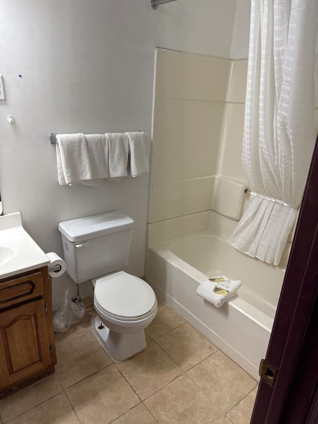 Standard Double Room (Pet Friendly)