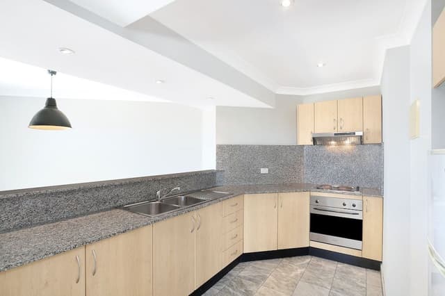 Deluxe Penthouse Two Bedroom Apartment