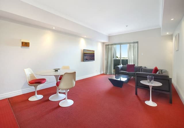 Deluxe Studio, Non Smoking, Balcony