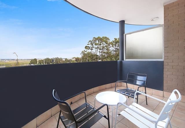 Deluxe Studio, Non Smoking, Balcony