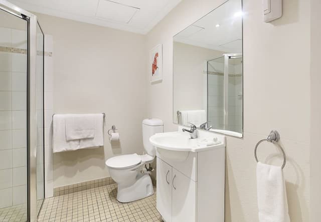 Grand Deluxe One Bedroom Apartment