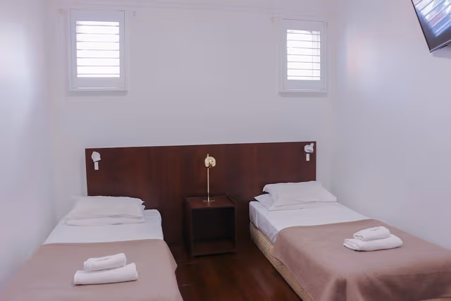 Twin Room, Ensuite