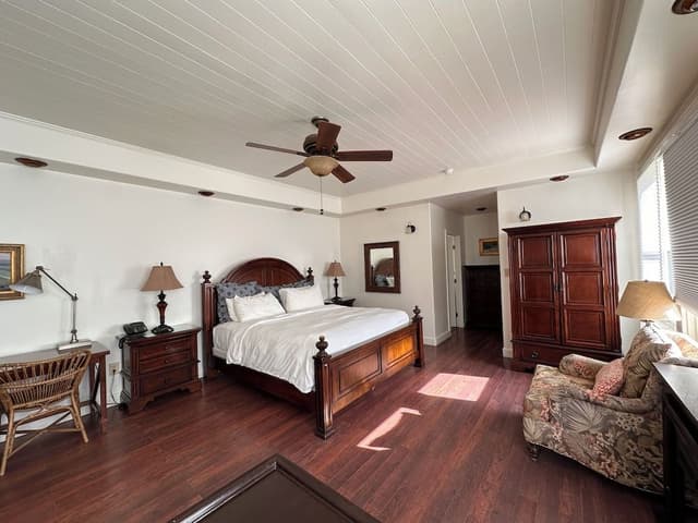 Room (Carria)