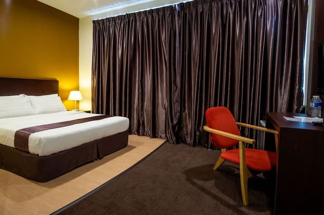 Deluxe Room, 1 Queen Bed