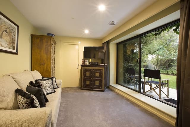 Meerkat Suite