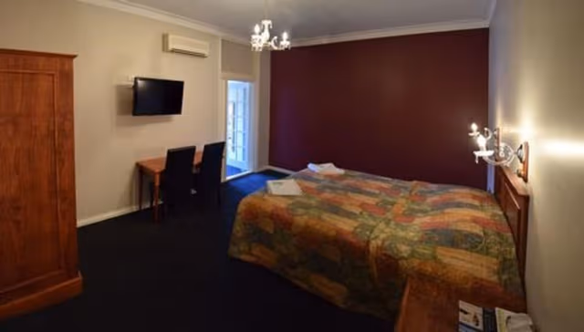 King Room - Refurbished