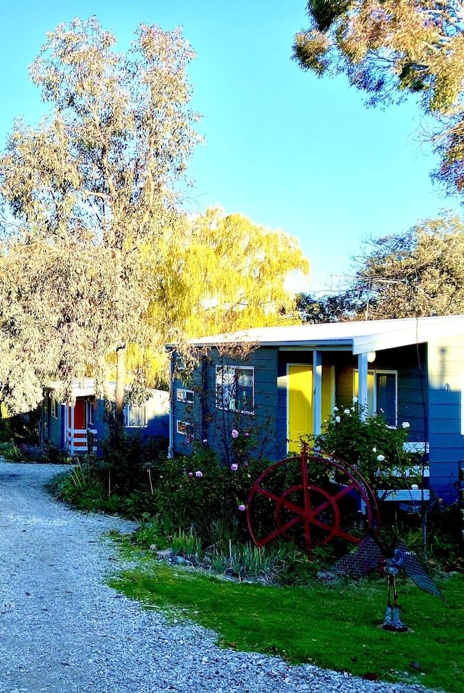 Beechworth Cabins0