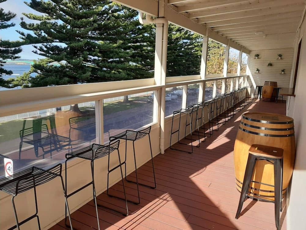 Port Lincoln Pier Hotel Port Lincoln Pier Hotel