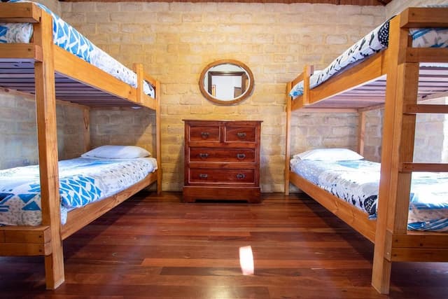 Nautilus 2 Bed 1 Bath