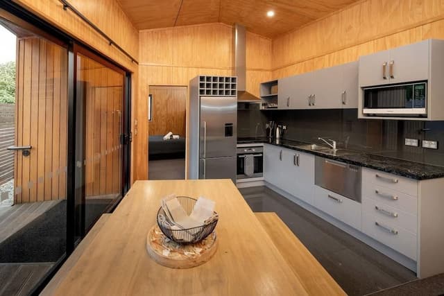 Two Bedroom Apartment - 4 Berth