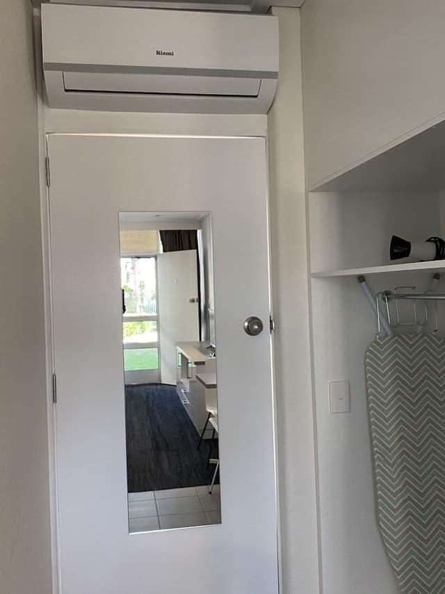 Executive Room, 1 King Bed, Non Smoking, Balcony (3 1/2 Star Delux Room)