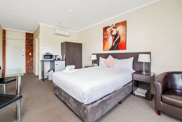 Deluxe Room, Balcony, River View