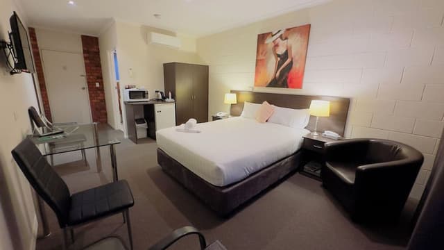 Deluxe Room, Balcony, River View