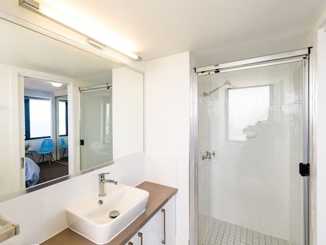 Apartment, 3 Bedrooms, Ocean View (1 Queen & 4 Singles)
