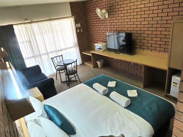Superior Room, 1 King Bed