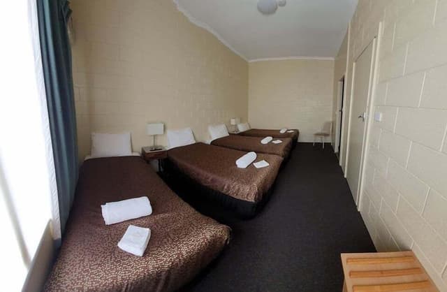 2 Rooms Family