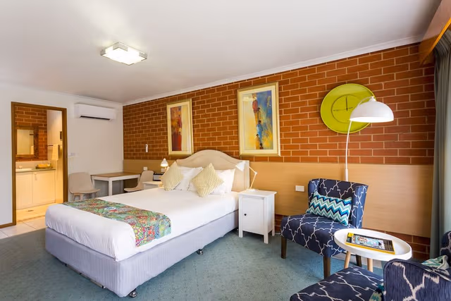 Deluxe Room, Non Smoking (Deluxe Queen Room)