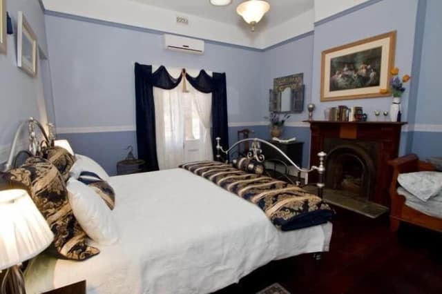 Premier Suite, 1 King Bed, Balcony (Randolph Stow Suite)