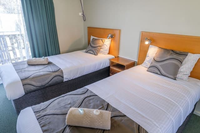 Standard Room, Non Smoking, Kitchenette (Two Room Suite)