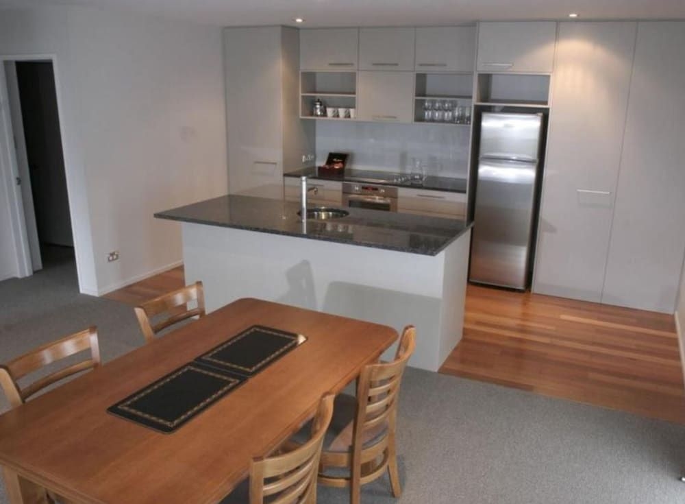 Central Luxury Apartments4
