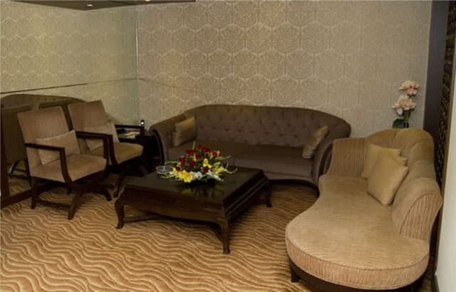 Deluxe Suite, 1 King Bed