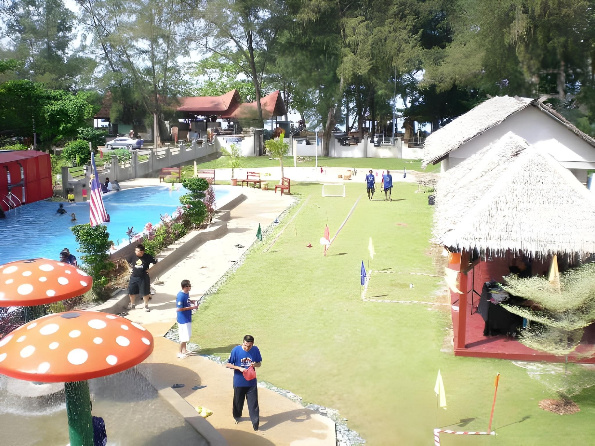 โรงแรมคอซซี่ (Cozzi Hotel)1