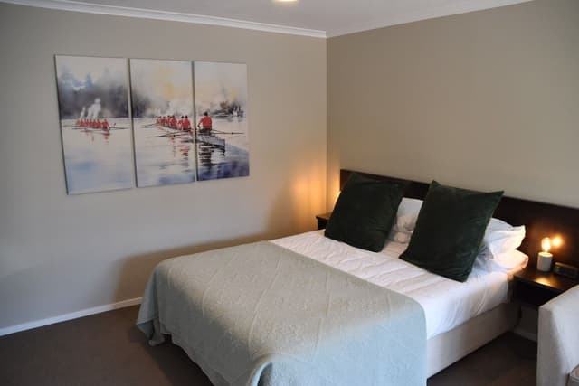 Regatta Room