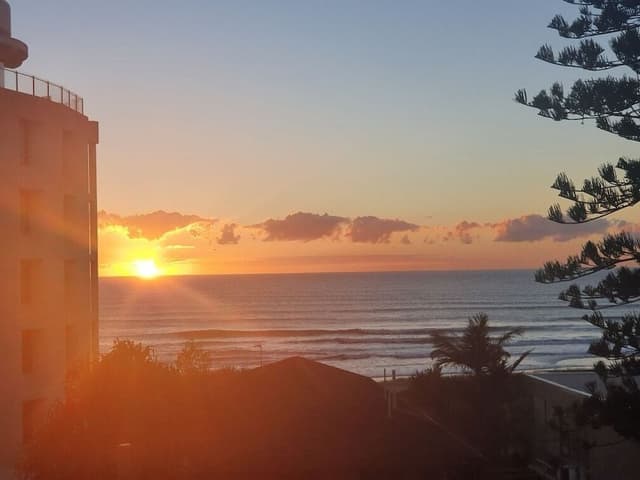 2 Bedroom Apartment (Ocean view, Unit 14)