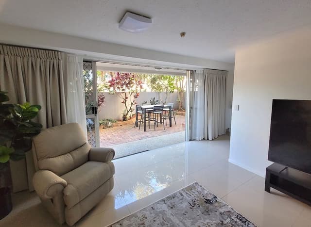 Deluxe Apartment, 2 Bedrooms, Courtyard Area