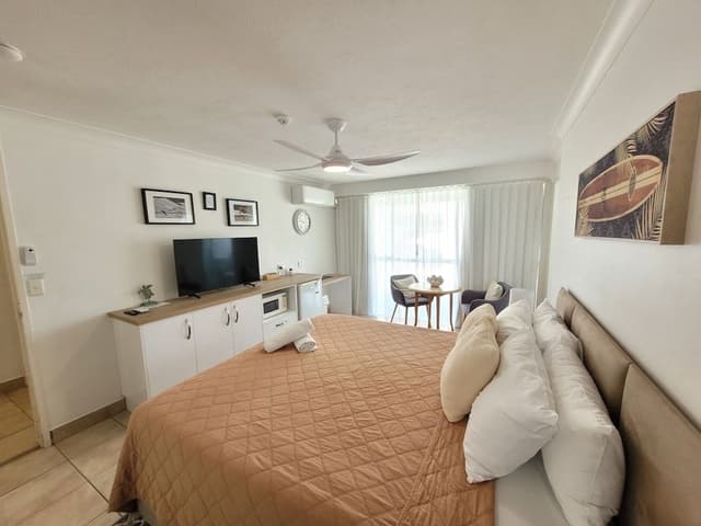 2 Bedroom Apartment (Ocean view, Unit 14)