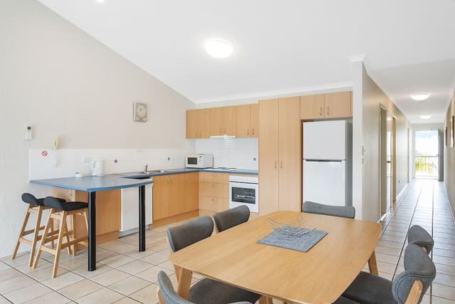 Two Bedroom Apartment with Lake View