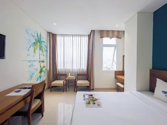 Deluxe Double Room, City View