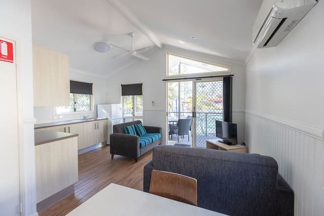 Standard Suite, 2 Bedrooms, Non Smoking, Kitchen (Villa)
