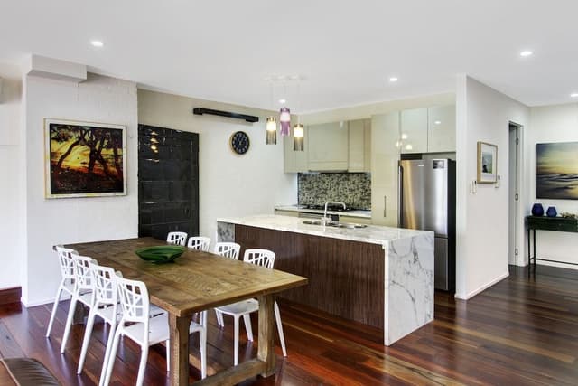 Warehouse Apartment 9