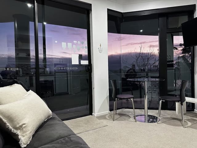 Standard Apartment, 1 King Bed, Non Smoking, Balcony (apartment)