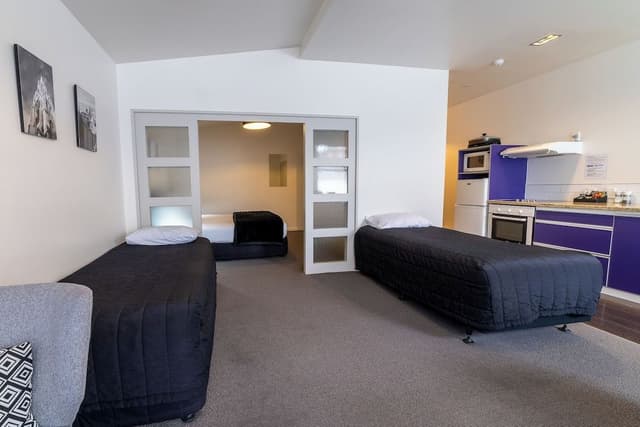 Premier One-Bedroom Apartment