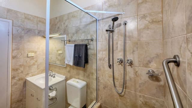Superior Studio, 1 Queen Bed, Non Smoking, Kitchenette