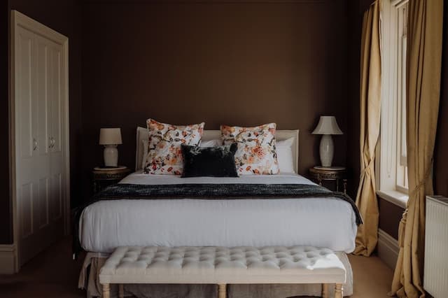 King Waterview - Charles Fox Room