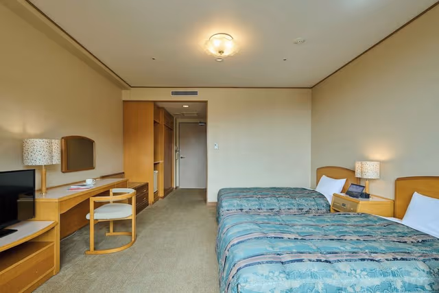 Standard Twin Room