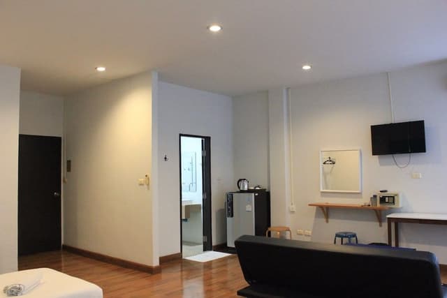 City Triple Room, Multiple Beds, Non Smoking, City View